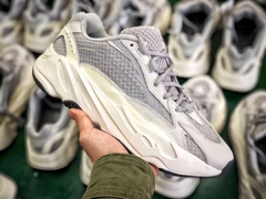 Yeezy Boost 700 V2