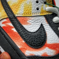 Dunk SB Low Pro Raygun Tie Dye - PLUG SNEAKERS