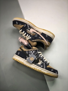 Nike Dunk SB Low x Travis Scott - loja online