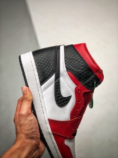1 High OG Satin Red - comprar online