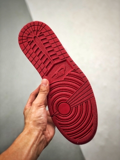 1 Retro High Bred Banned 2016 na internet