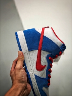 Dunk SB High Doraemon