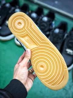 AF1 x Travis Scott - PLUG SNEAKERS