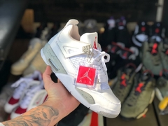 Imagem do Air Jordan 4 White Tech Oreo