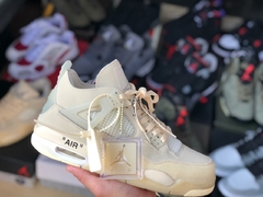 Air Jordan 4 Sail x Off-White na internet