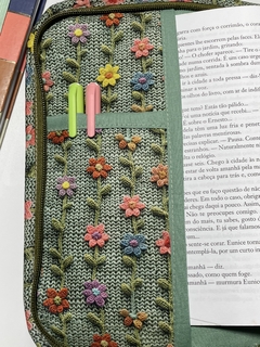Capa Pra Livro Tiny - loja online