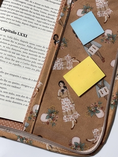 Capa Pra Livros Moças - comprar online