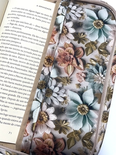 Capa para Livros Flores 1 - comprar online
