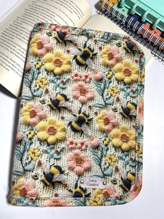 Capa Para Livro Abelha