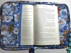 Capa Pra Livro Floral Azul - comprar online