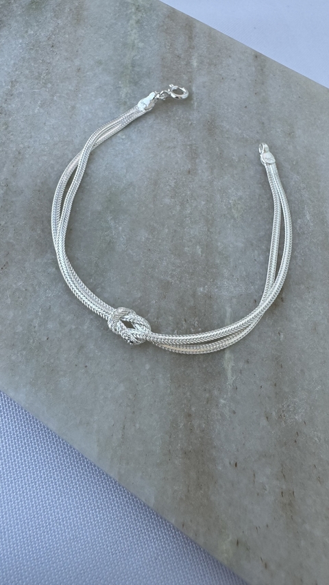 Pulseira Laminada com Nó