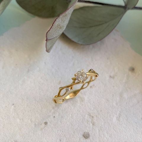 Forever 69 Lyssa - Ouro 18k e Diamante central 25pts