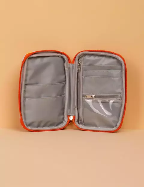 Case Passaporte Xadrez