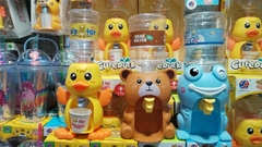 Dispenser para niños kawaii de