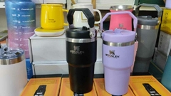 Termo con pico stanley 900 ml