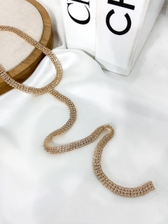 Lariat 3 fios de zircônia folheado