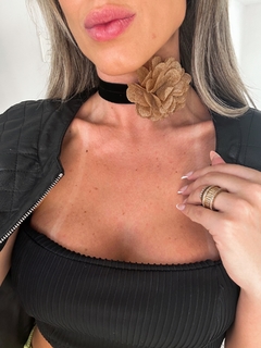 Choker com flor inspiração