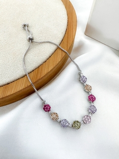 pulseira folheada a ouro 18k e prata 925 flores ligadas cravejadas com micro zircônias - Febijus