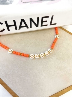 Colar de Smiles com Entremeio Dourado - comprar online