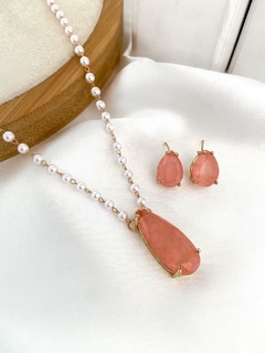 Conjunto de colar e brinco com corrente de perolas e gota fusion - loja online