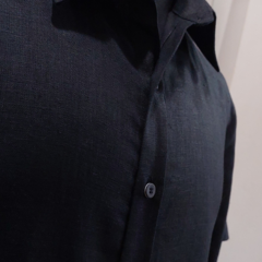 Camisa Social Linho Puro Manga Curta Preto na internet
