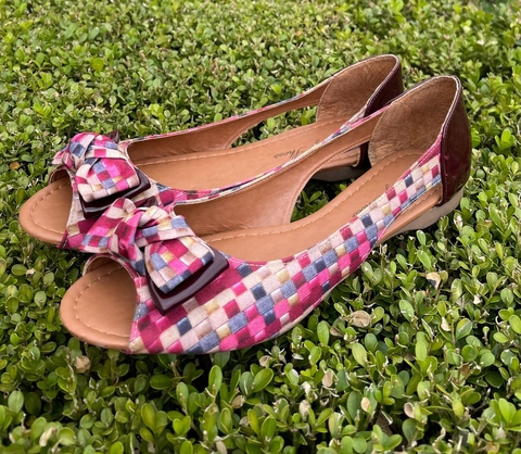 Peep Toe Tecido Xadrez Vinho com laço