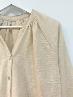 [LINO RAYADO BRILLO] Camisa Cuello Mao - Hanna Moon