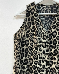 [CEY] Chaleco animal print en internet