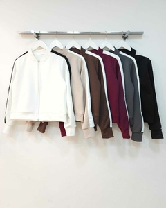 [PUNTO YOGA] Campera combinada en internet