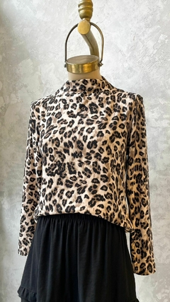 [LANILLA] Polera animal print - comprar online