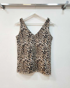 [MICROFIBRA] Musculosa "V" animal print - comprar online