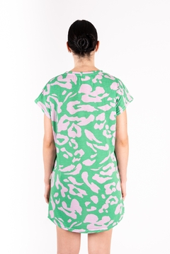 AGATHA [gre] Oversized T-shirt - comprar online