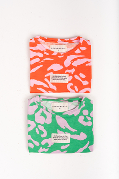AGATHA [gre] Oversized T-shirt - BESHANCHIC