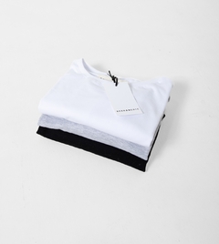 T-shirt [ black ] - BESHANCHIC