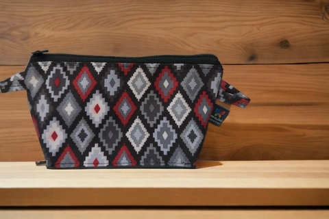 Necessarie Triângulos