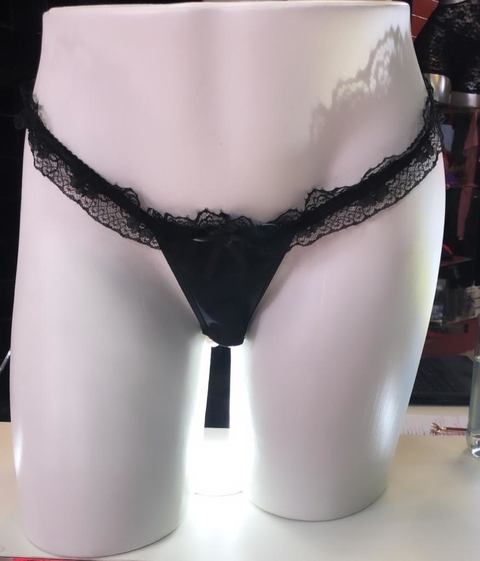 Calcinha de Lycra com Renda Tailandesa.