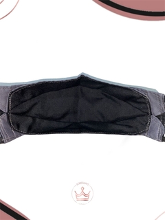 Máscara Branca/Cinza/Preta na internet