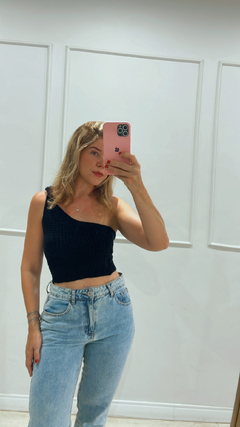 Cropped Luana na internet