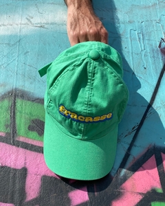 boné fracasse na internet