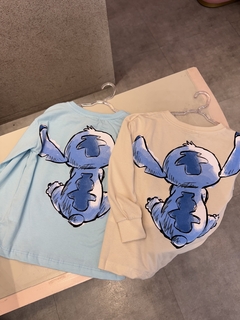 Blusa Stitch na internet