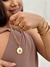 Colar Medalha M Personalizada à Laser - comprar online