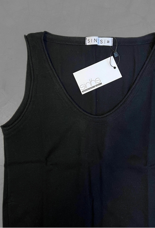 Blusa tricot modal decote U - Preta