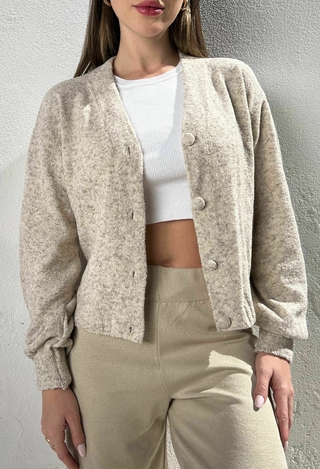 Casaco tricot mousse com botão BEGE