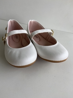 Sapatilha Branca Princesa - Amora Kids