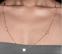 Gargantilha com corações folheada a ouro medindo 70 cm 18k 532013 na internet