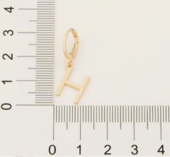 Brinco argola com letras folheado a ouro 18K letra H 526614 - comprar online