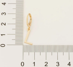 Brinco argola com letras folheado a ouro 18k letra L 526614 - comprar online