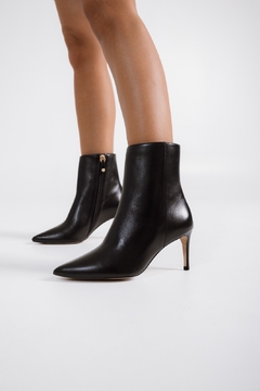 CURNY - Sura Shoes 