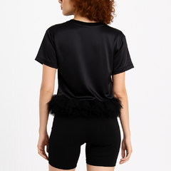 Camiseta de cetim com aplicação de tule na barra cropped - comprar online