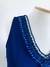 Vestido azul bic - aplicações e bordados na gola - comprar online